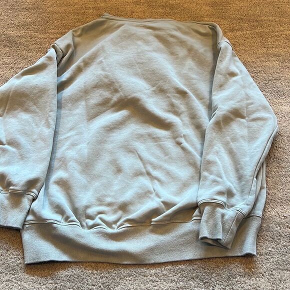 Med Loose Sage Green Under Armour Hoodie. Excellent Condition. - Picture 3 of 4